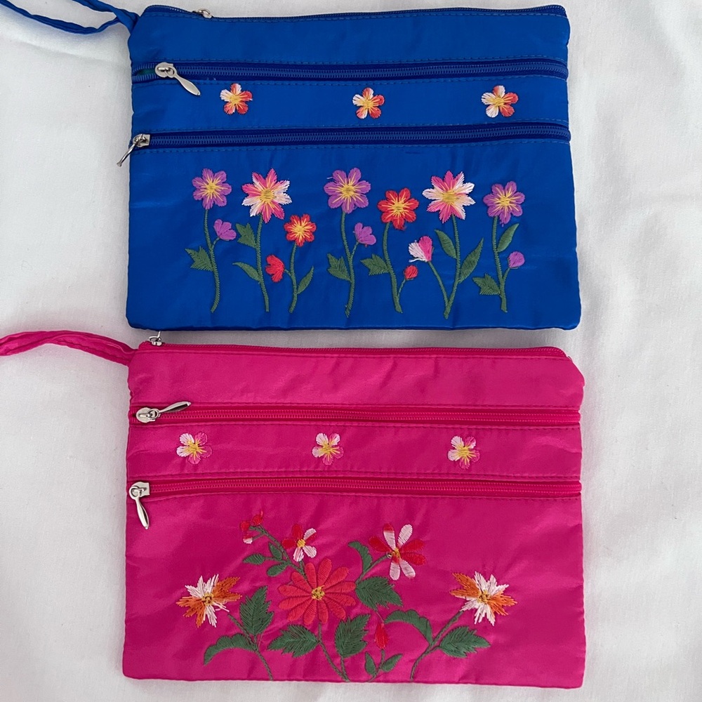 Floral Embroidered Blue and Pink Clutch Set